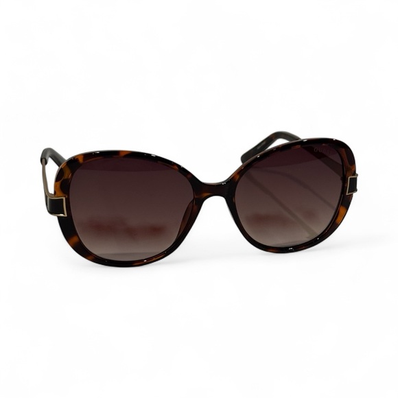 Guess Accessories - #880 Guess Brown Tortoise Women's Sunglasses